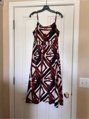 Sleeveless Geometric Print Midi Dress — Orange & Black